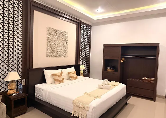 Kelingking Mesari And Hotel