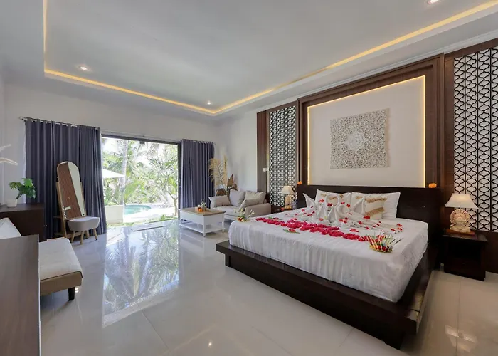 Hotel Kelingking Mesari And Batumadeg